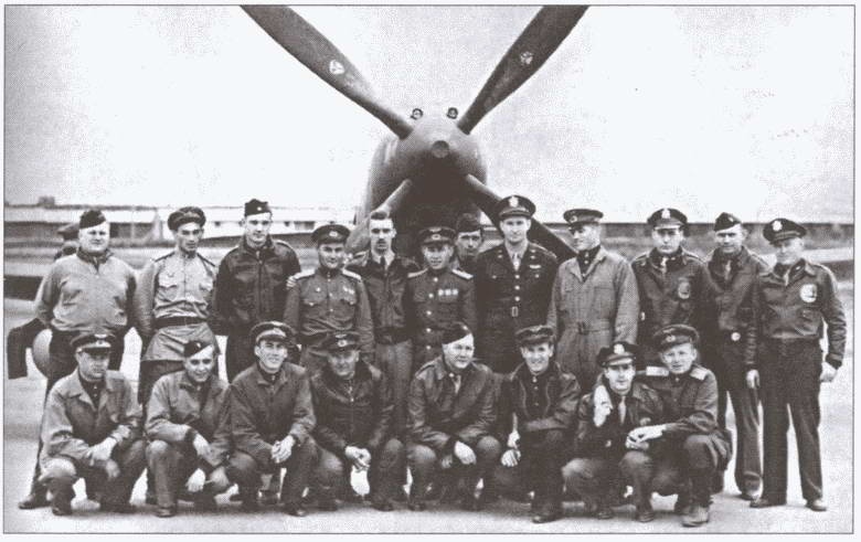 Иллюстрация к книге — Война в Арктике. 1941—1945 [i_015.jpg]