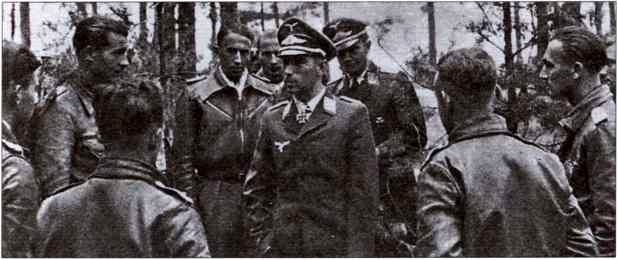 Иллюстрация к книге — Воздушная война над СССР. 1941 [i_043.jpg]