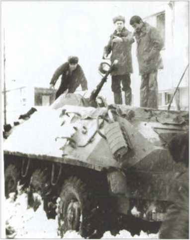 Иллюстрация к книге — &quot;Каскад&quot; и &quot;Омега&quot; [image135.jpg]