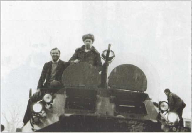 Иллюстрация к книге — &quot;Каскад&quot; и &quot;Омега&quot; [image136.jpg]