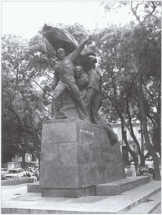 Иллюстрация к книге — Мятеж броненосца &quot;Князь Потемкин-Таврический&quot;. Правда и вымысел [i_020.jpg]