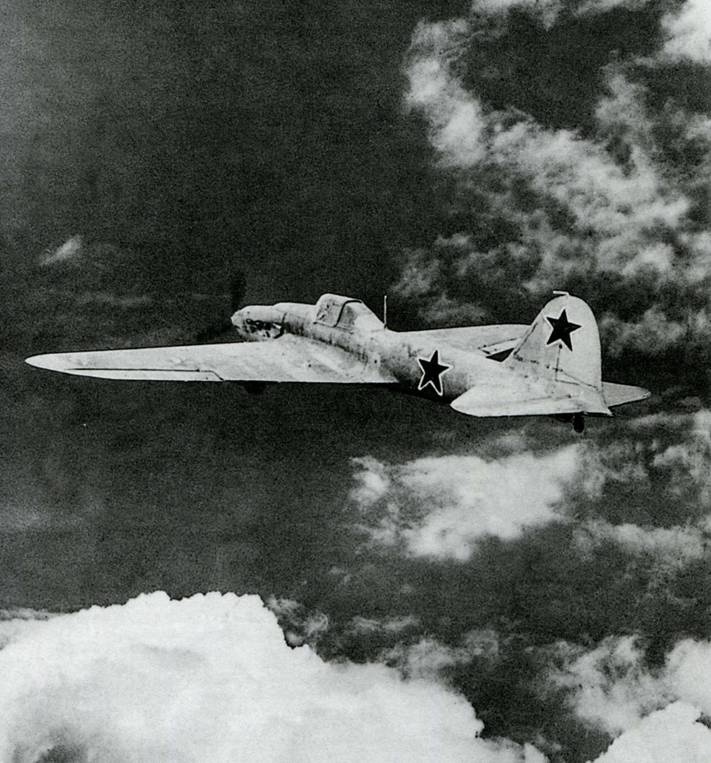 Иллюстрация к книге — Бомбардировщики союзников 1939-1945. Справочник-определитель самолетов [pic_267.jpg]