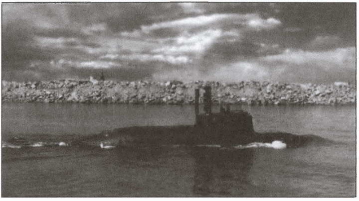 Иллюстрация к книге — Морские дьяволы [i_009.jpg]