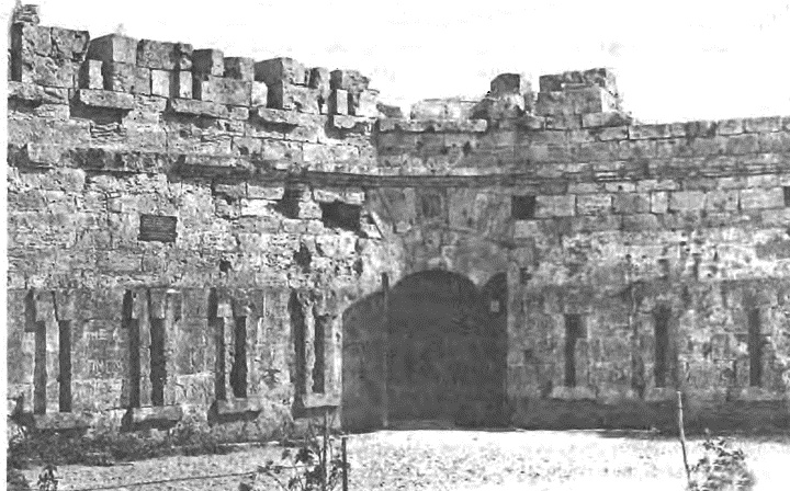 Иллюстрация к книге — Последний штурм — Севастополь [i_124.jpg]