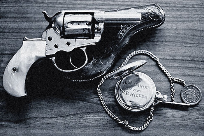 Иллюстрация к книге — Стрелки Дикого Запада. Шерифы, бандиты, ковбои, ганфайтеры [i_092.jpg]