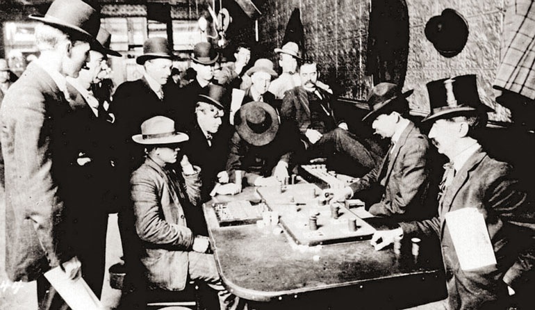 Иллюстрация к книге — Стрелки Дикого Запада. Шерифы, бандиты, ковбои, ганфайтеры [i_161.jpg]