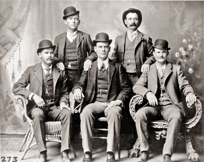 Иллюстрация к книге — Стрелки Дикого Запада. Шерифы, бандиты, ковбои, ганфайтеры [i_190.jpg]