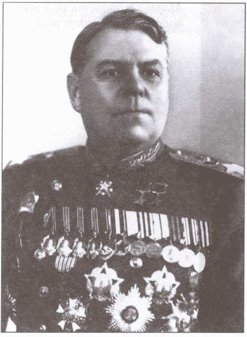 Иллюстрация к книге — Штрафники Великой Отечественной. В жизни и на экране [i_032.jpg]