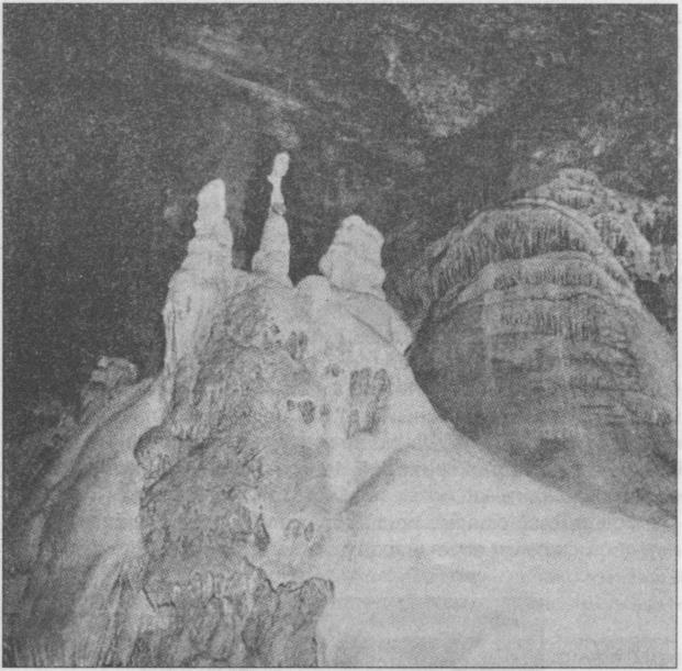 Иллюстрация к книге — Тайны подземного мира [i_011.jpg]