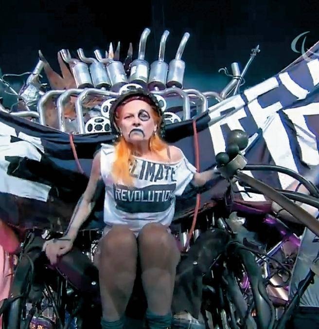 Иллюстрация к книге — Вивьен Вествуд [i_104.jpg]