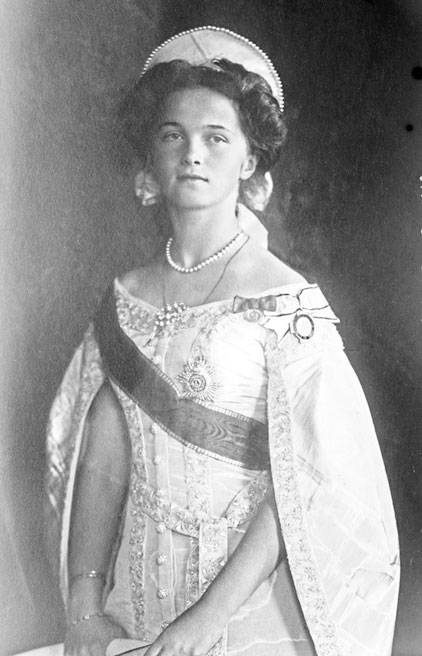 Иллюстрация к книге — Дневники княжон Романовых. Загубленные жизни [i_021.jpg]