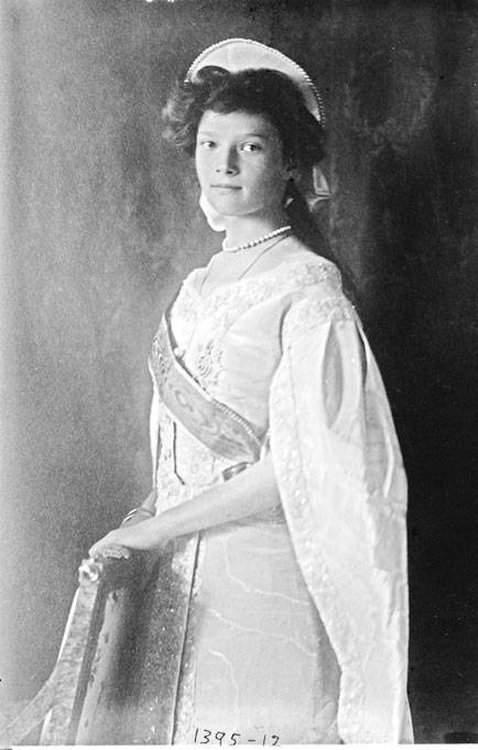 Иллюстрация к книге — Дневники княжон Романовых. Загубленные жизни [i_022.jpg]