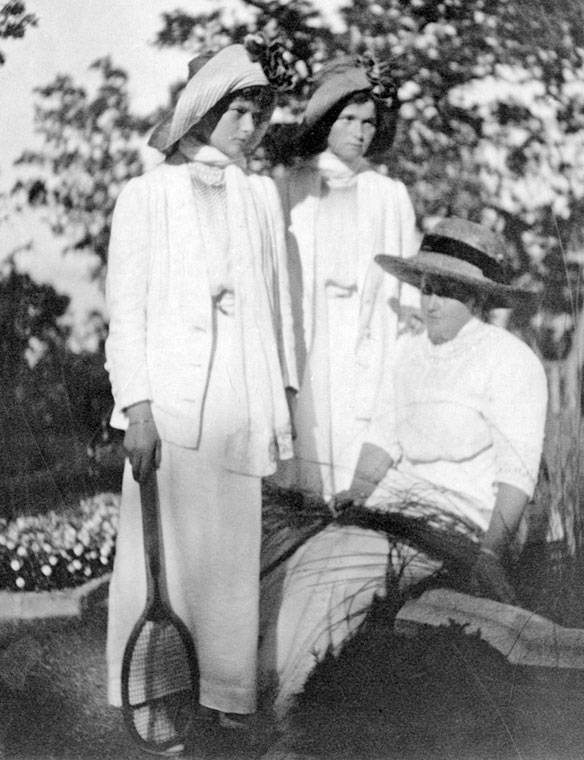 Иллюстрация к книге — Дневники княжон Романовых. Загубленные жизни [i_033.jpg]