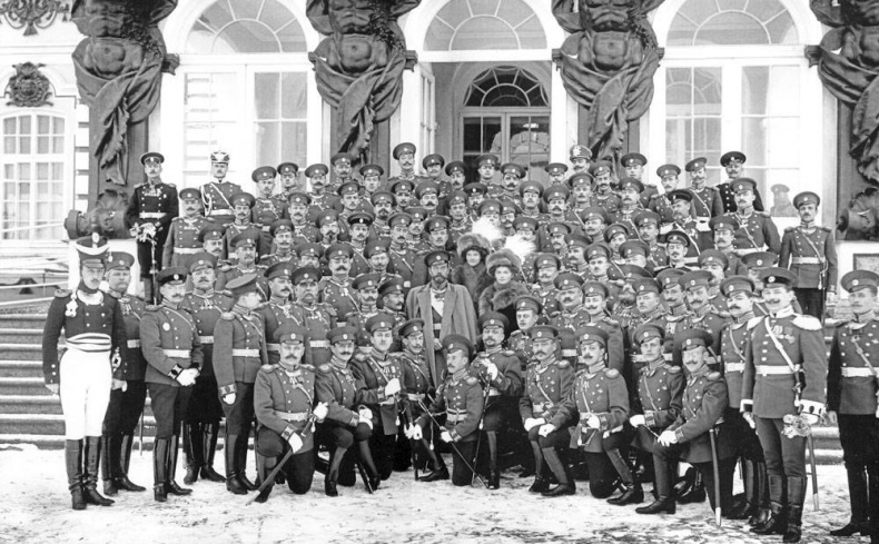 Иллюстрация к книге — Дневники княжон Романовых. Загубленные жизни [i_049.jpg]