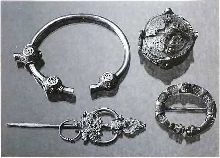 Иллюстрация к книге — Викинги. Мореплаватели, пираты и воины [i_044.jpg]