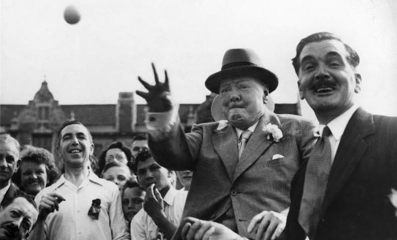 Иллюстрация к книге — Фактор Черчилля. Как один человек изменил историю [i_024.jpg]