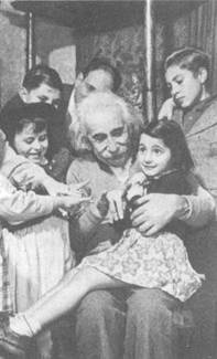 Иллюстрация к книге — Пространство - это вопрос времени. Эйнштейн. Теория относительности [pic_105.jpg]