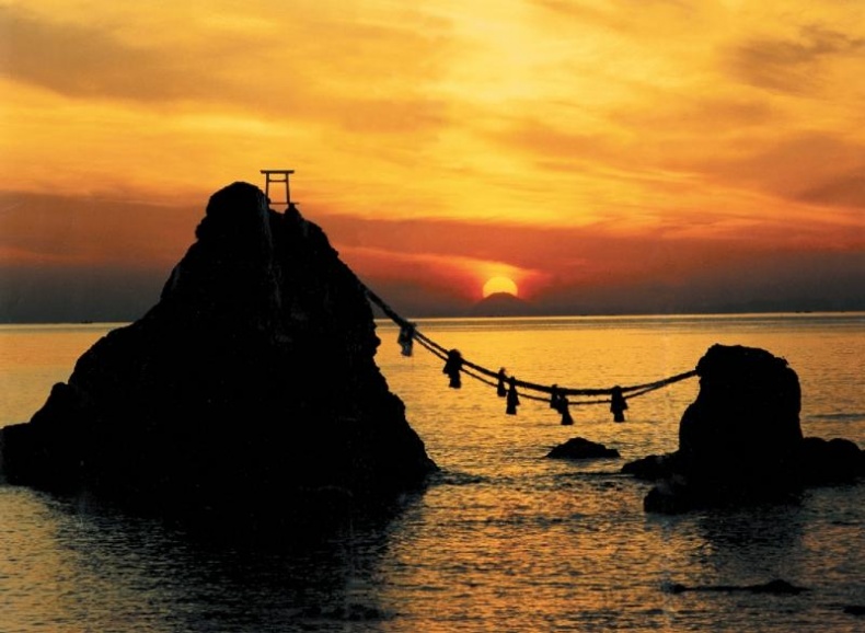 Иллюстрация к книге — В погоне за Солнцем [_140.jpg]