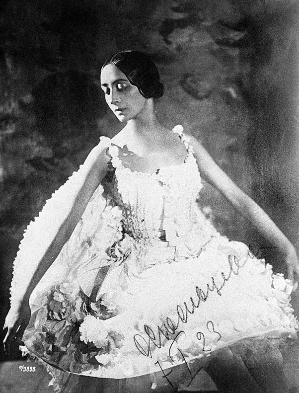 Иллюстрация к книге — Мой балет [i_014.jpg]