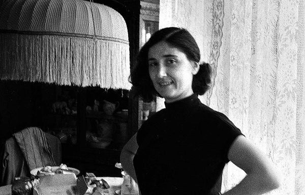 Иллюстрация к книге — Жизнь в балете. Семейные хроники Плисецких и Мессереров [i_040.jpg]