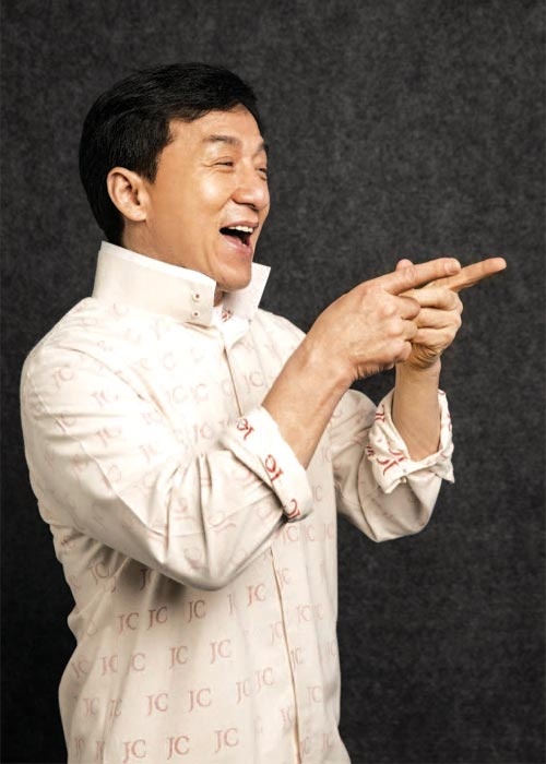 Иллюстрация к книге — Джеки Чан. Я счастливый [pic_01.jpg]