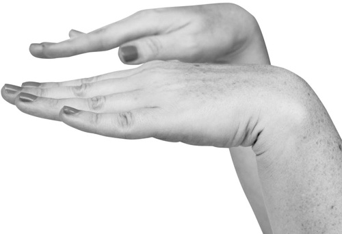 Иллюстрация к книге — Большая книга мудр. Йога для пальцев, которая даст здоровье, деньги и удачу [_063.jpg]