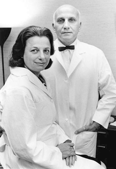 Иллюстрация к книге — Мастера секса. Жизнь и эпоха Уильяма Мастерса и Вирджинии Джонсон – пары, которая учила Америку любить [i_005.jpg]