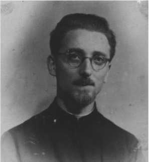 Иллюстрация к книге — "Шпионы Ватикана..." О трагическом пути священников-миссионеров. Воспоминания Пьетро Леони, обзор материалов следственных дел [i_020.jpg]