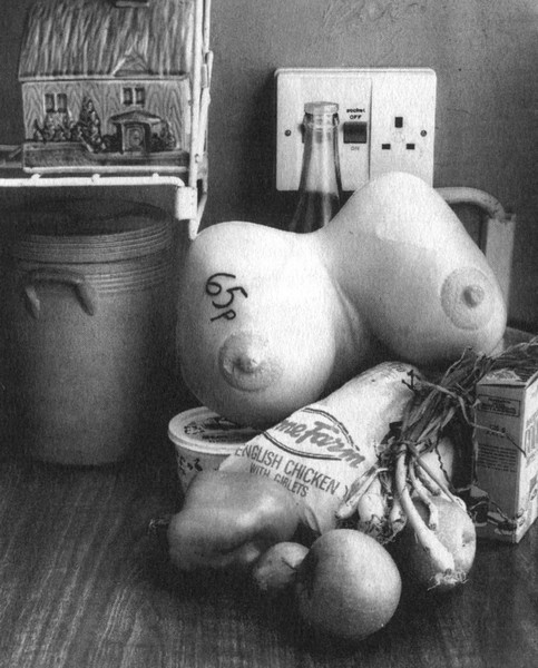 Иллюстрация к книге — История груди [i_096.jpg]