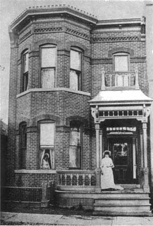 Иллюстрация к книге — Повседневная жизнь публичных домов во времена Мопассана и Золя [i_033.jpg]