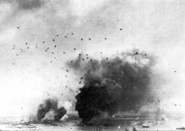 Иллюстрация к книге — Перл-Харбор. Япония наносит удар [pic_75.jpg]