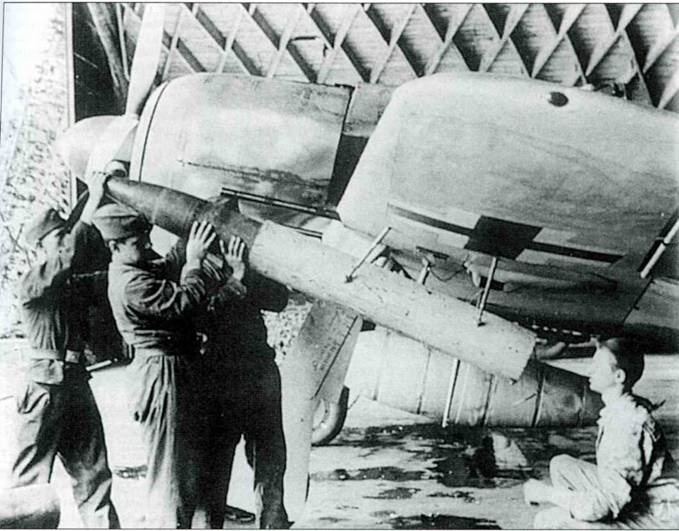 Иллюстрация к книге — Focke-Wulf FW190 A/F/G. Часть 1 [pic_229.jpg]