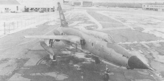 Иллюстрация к книге — F-105 Thunderchie [pic_119.jpg]