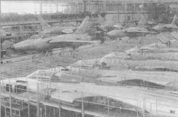 Иллюстрация к книге — F-105 Thunderchie [pic_26.jpg]