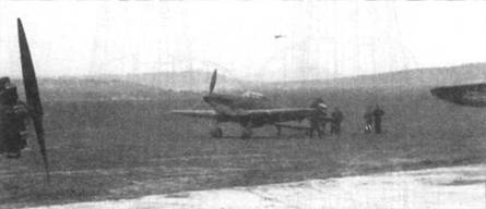 Иллюстрация к книге — Hawker Hurricane. Часть 2 [pic_76.jpg]