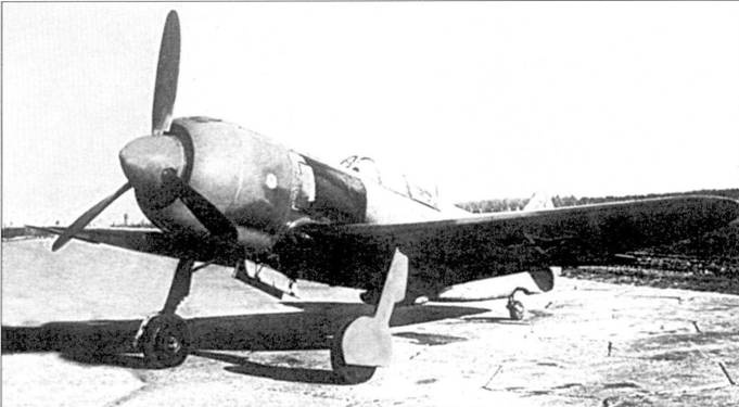 Иллюстрация к книге — Ла-7 [pic_33.jpg]