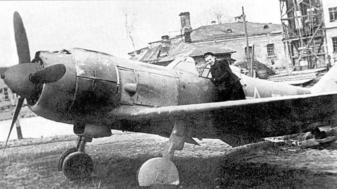 Иллюстрация к книге — Ла-5 [pic_28.jpg]