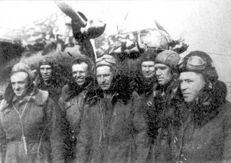 Иллюстрация к книге — СБ гордость советской авиации Часть 2 [pic_43.jpg]