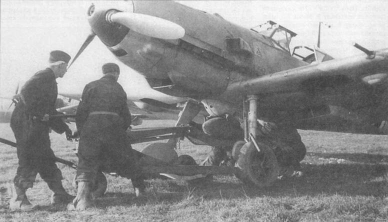 Иллюстрация к книге — Messtrstlnitt Bf 109. Часть 6 [pic_20.jpg]