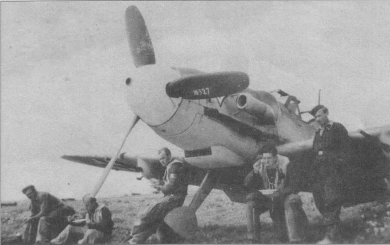 Иллюстрация к книге — Messtrstlnitt Bf 109. Часть 6 [pic_67.jpg]