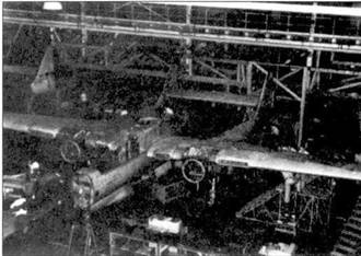 Иллюстрация к книге — Nortrop P-61 BLack Widow. Тяжелый ночной истребитель США [pic_18.jpg]