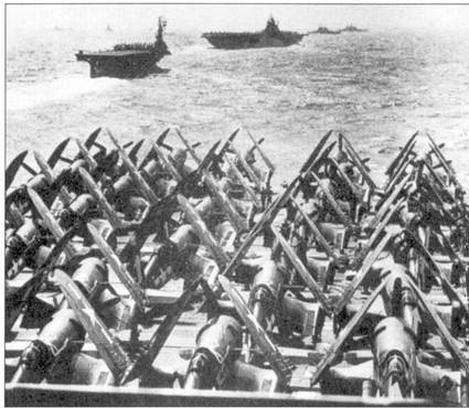 Иллюстрация к книге — Асы США пилоты F4U «Corsair» [pic_154.jpg]