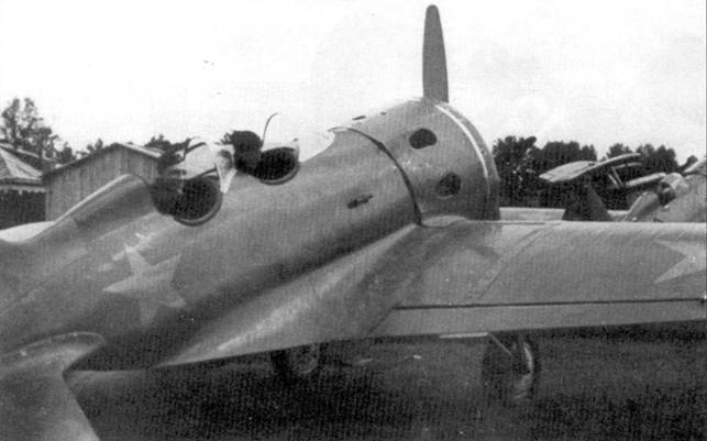 Иллюстрация к книге — И-16 Боевой «ишак» сталинских соколов. Часть 3 [pic_113.jpg]