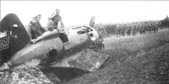 Иллюстрация к книге — И-16 Боевой «ишак» сталинских соколов. Часть 3 [pic_161.jpg]