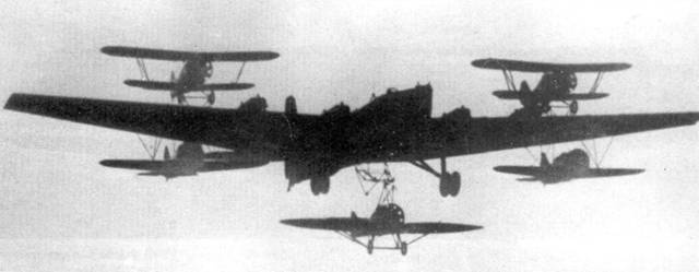 Иллюстрация к книге — И-16 Боевой «ишак» сталинских соколов. Часть 3 [pic_41.jpg]