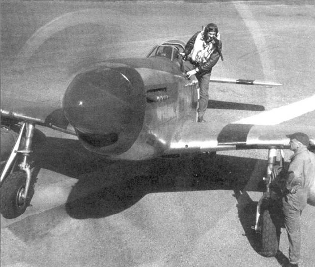 Иллюстрация к книге — Р-51 «Mustang» Часть 2 [pic_32.jpg]