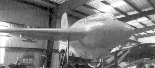 Иллюстрация к книге — Me 163 ракетный истребитель Люфтваффе [pic_102.jpg]