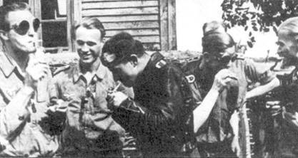 Иллюстрация к книге — Асы люфтваффе пилоты Fw 190 на Западном фронте [pic_110.jpg]