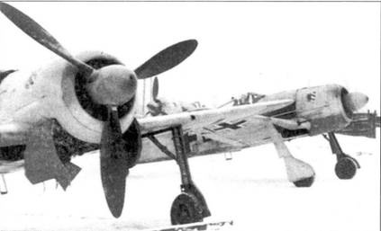 Иллюстрация к книге — Асы люфтваффе. Пилоты Fw 190 на Восточном фронте [pic_12.jpg]