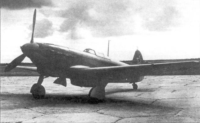 Иллюстрация к книге — Як-1/3/7/9 во второй мировой войне Часть 3 [pic_39.jpg]